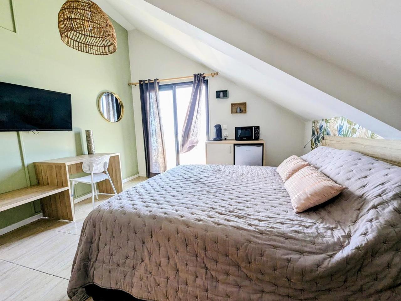 Studio Dauphin - Plage De Saint-Pierre Екстериор снимка